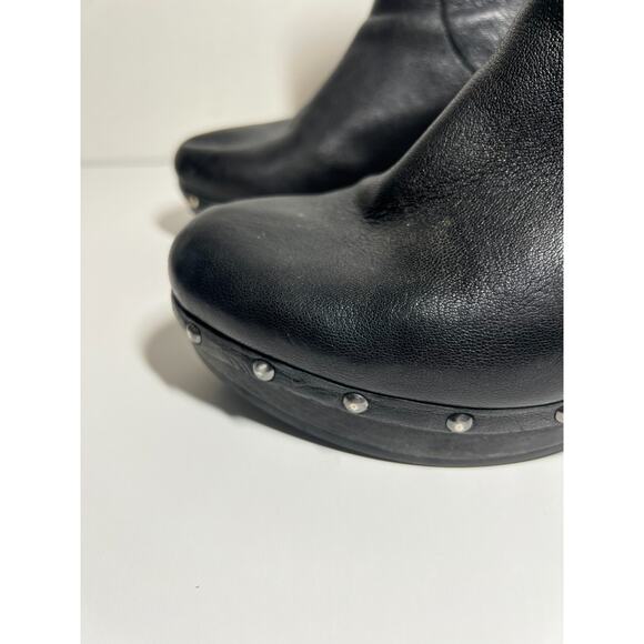 Ugg Cam II Black Leather Studded Shearling Lined Clog Boots Booties Size 9 - Picture 2 of 8